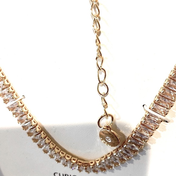 Christian Siriano Neckace - Picture 4 of 9